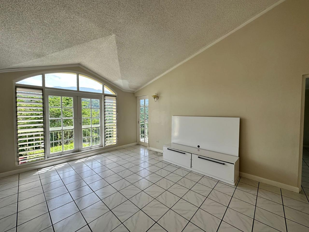 Apartment for Rent   Kingston 9
