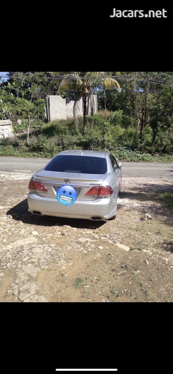 Toyota Crown 2,5L 2010