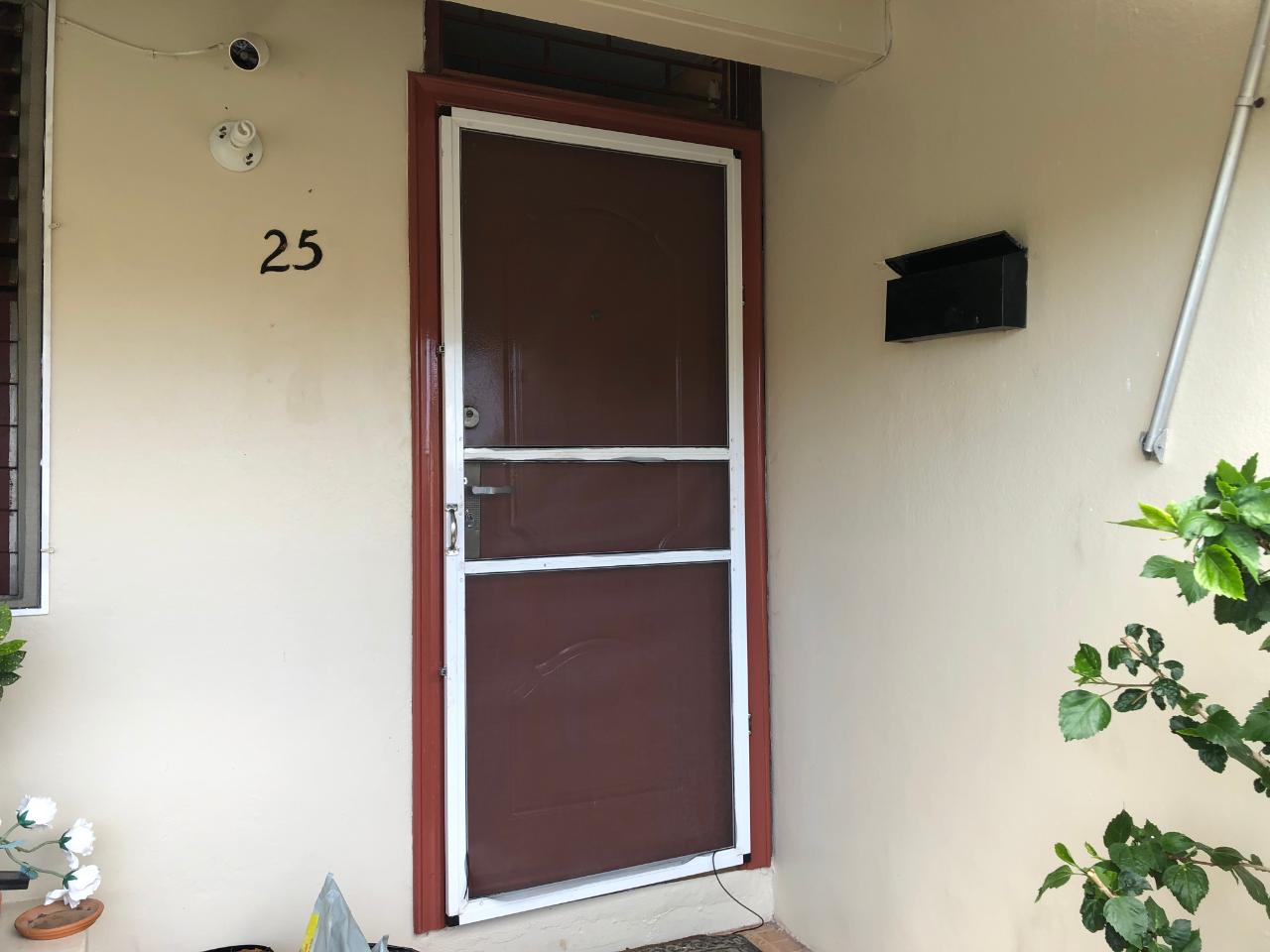 Townhouse for Sale   Kingston 7
