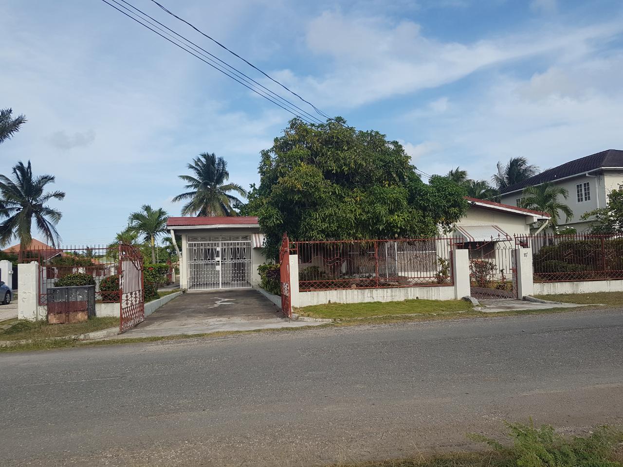 House for Sale   May Pen