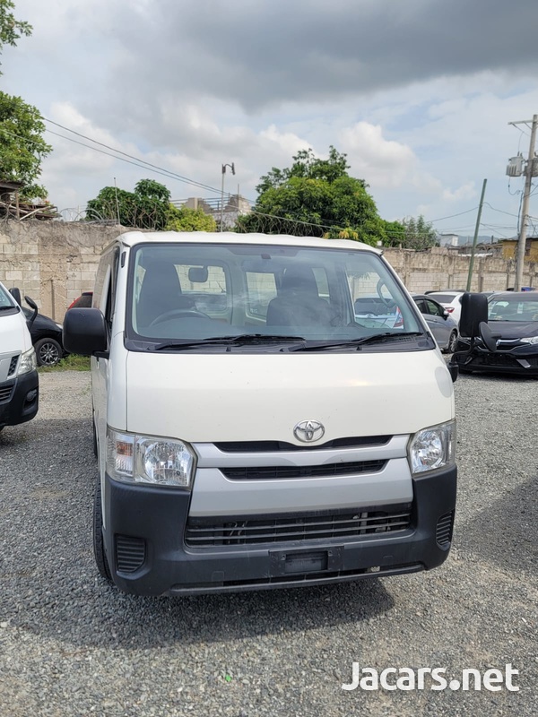 Toyota Hiace 3,0L 2015