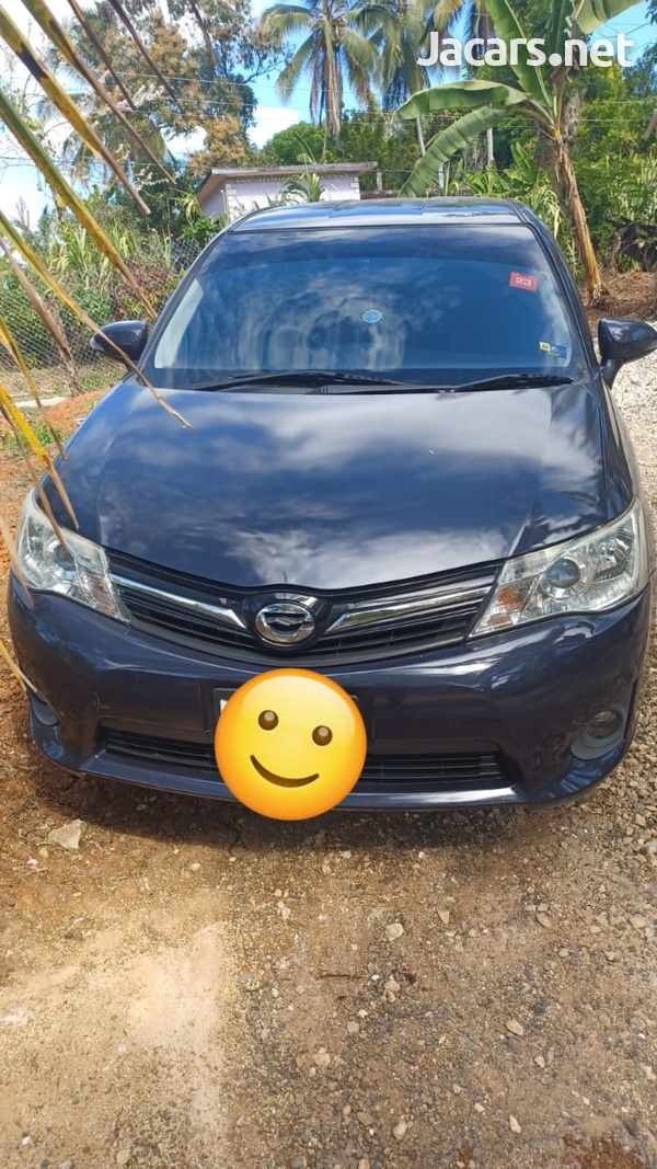 Toyota Fielder 1,8L 2015