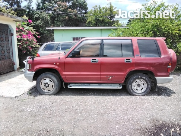 Isuzu Bighorn 3,1L 1993