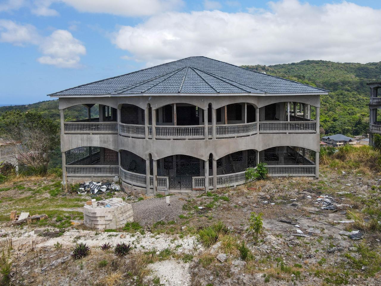 House for Sale   Runaway Bay