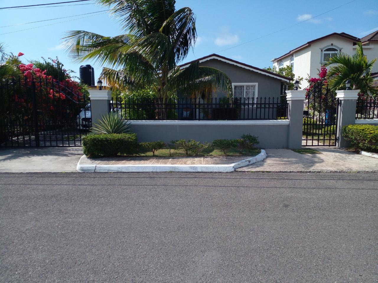 House for Rent   Falmouth