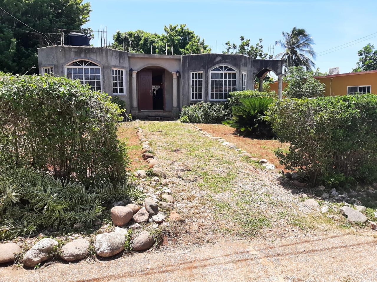 House for Sale   Spanish Town