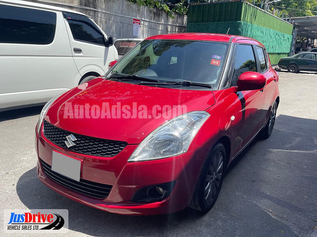 2013 Suzuki SWIFT