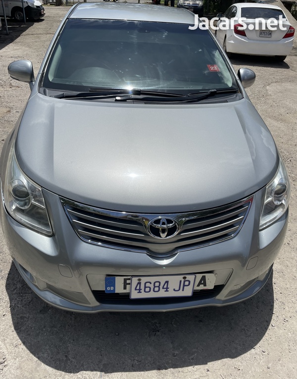 Toyota Avensis 2,0L 2012