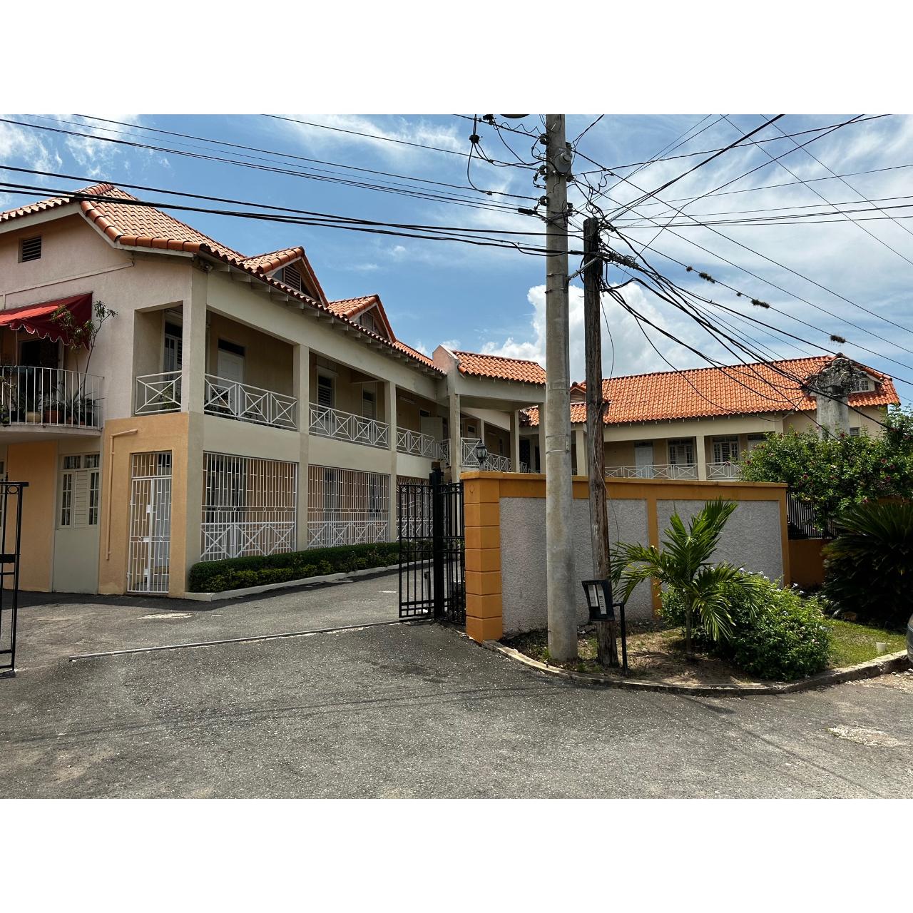 Apartment for Sale   Kingston 19