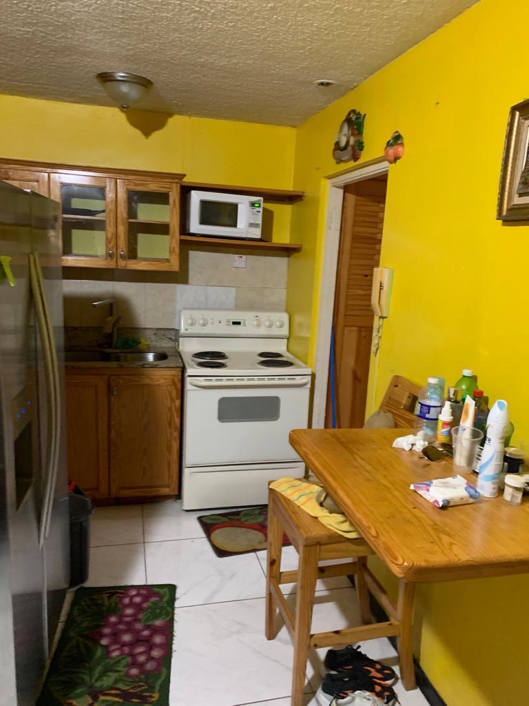 Apartment for Sale   Kingston 8