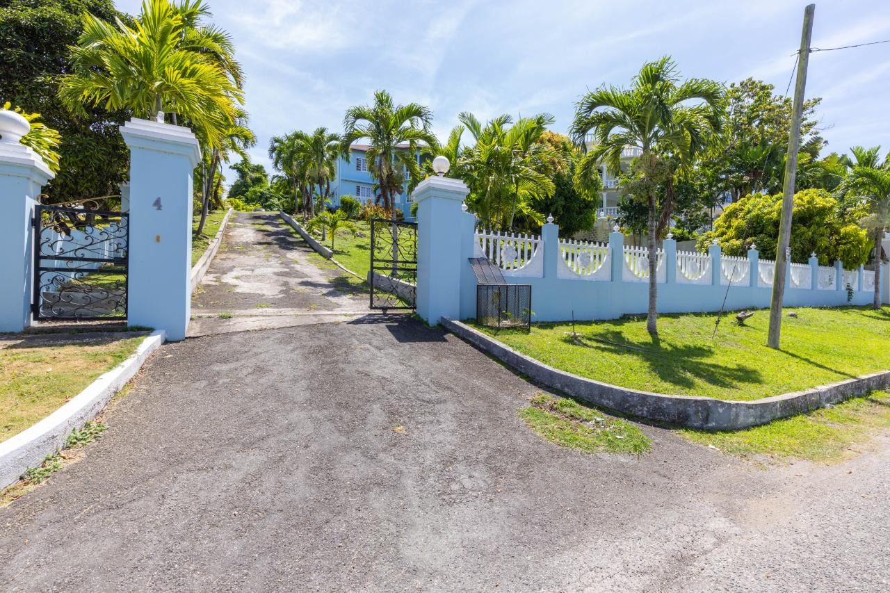 House for Sale   Tower Isle