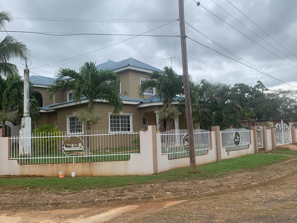 House for Sale   Toll Gate