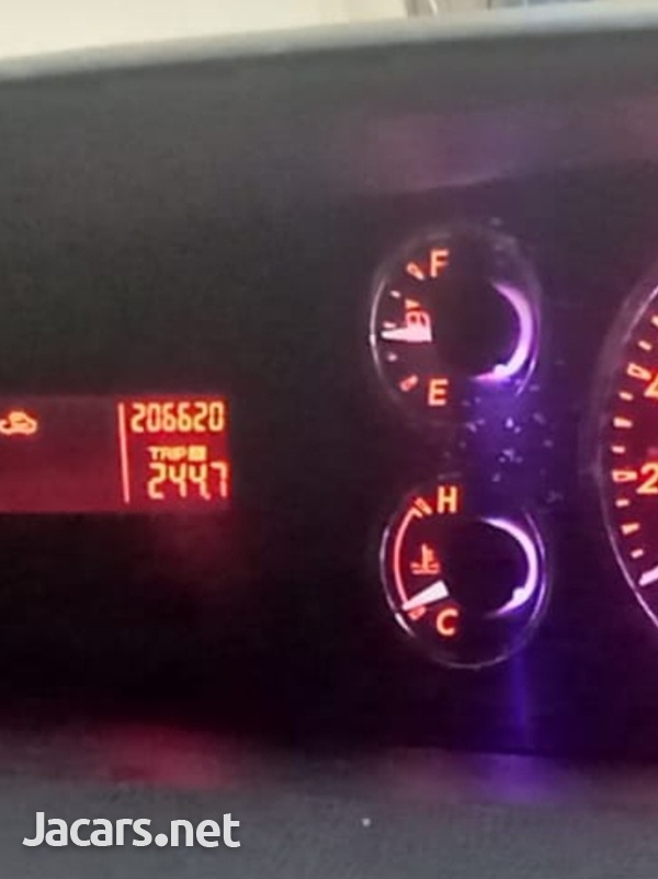 Mazda Biante 2,0L 2010