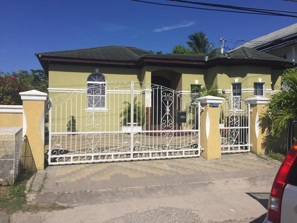 House for Rent   Spanish Town