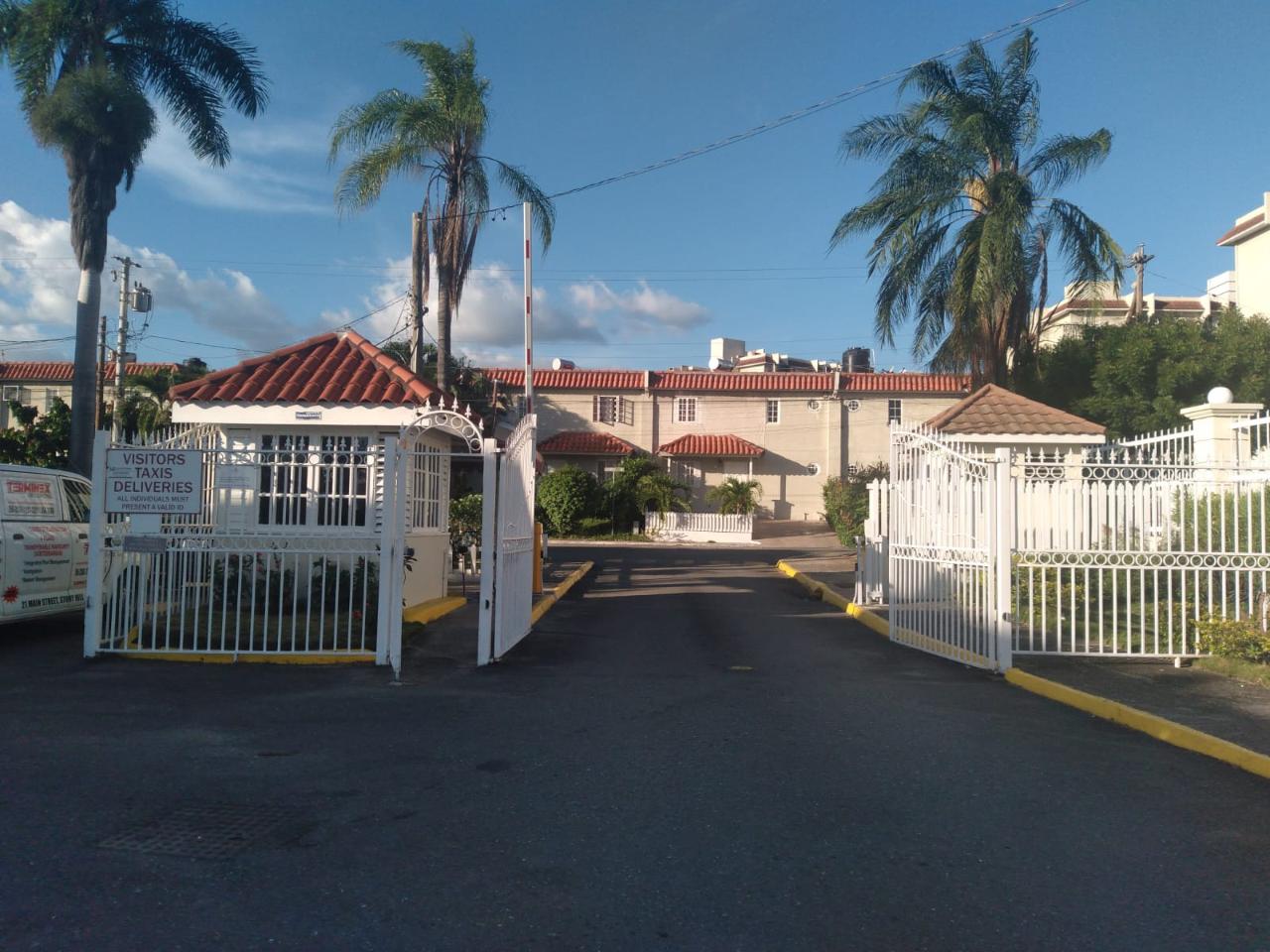 Apartment for Sale   Kingston 8