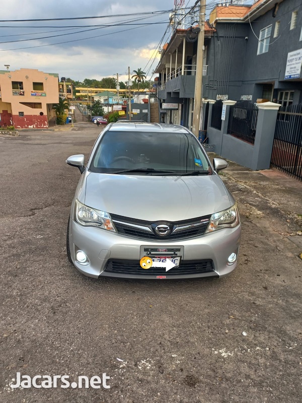 Toyota Fielder 1,5L 2014