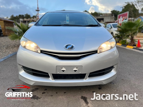 Toyota Wish 1,8L 2016