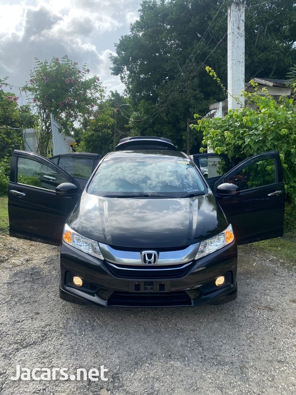 Honda Grace 1,5L 2016