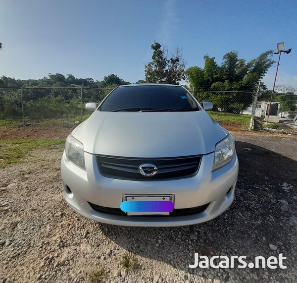 Toyota Fielder 2,0L 2011