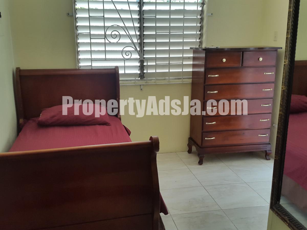 Studio Apartment For Rent in Mona Kgn 6, Kingston / St. Andrew, Jamaica