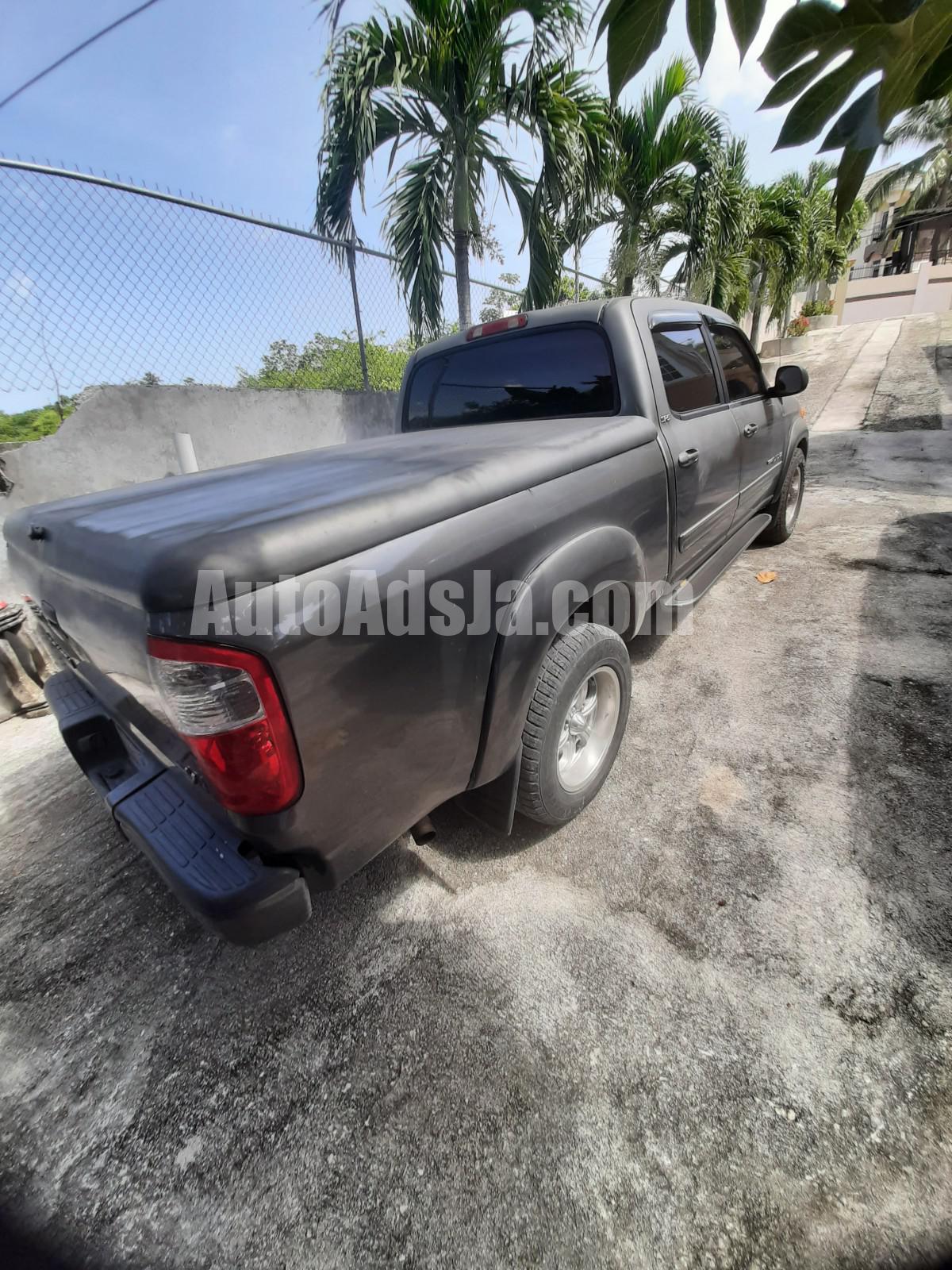 2004 Toyota Tundra