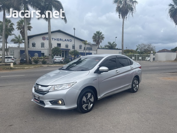 Honda Grace 1,5L 2016