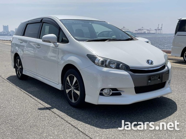 Toyota Wish 1,8L 2013