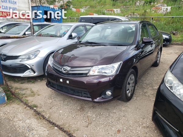Toyota Axio 1,5L 2014