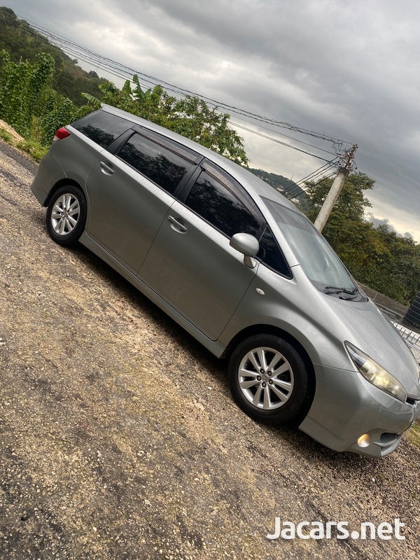 Toyota Wish 1,8L 2012