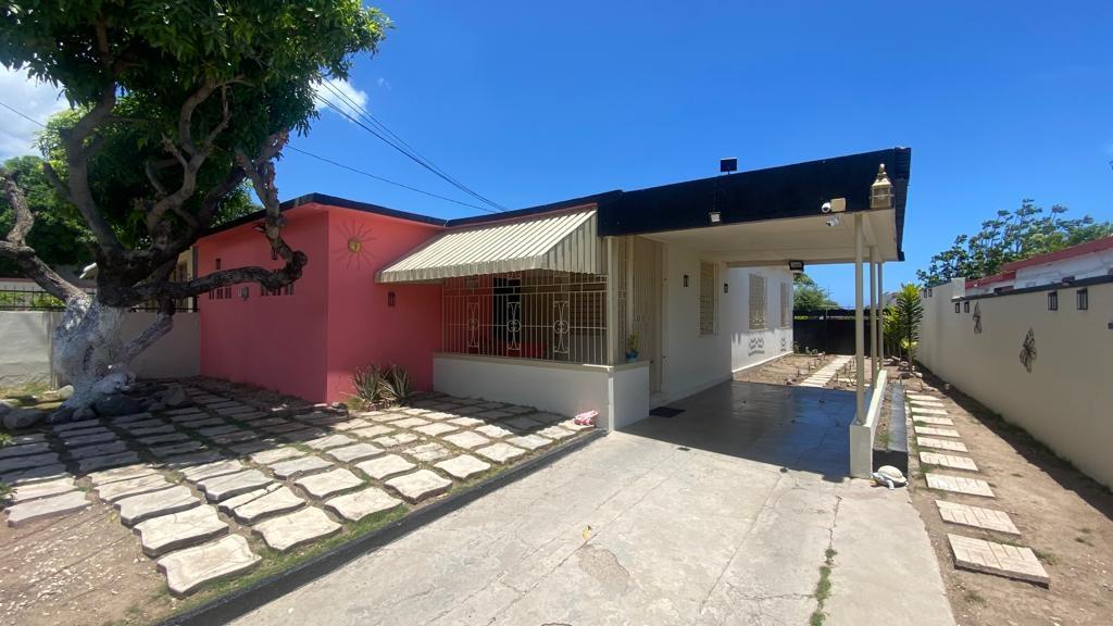 House for Sale   Kingston 17