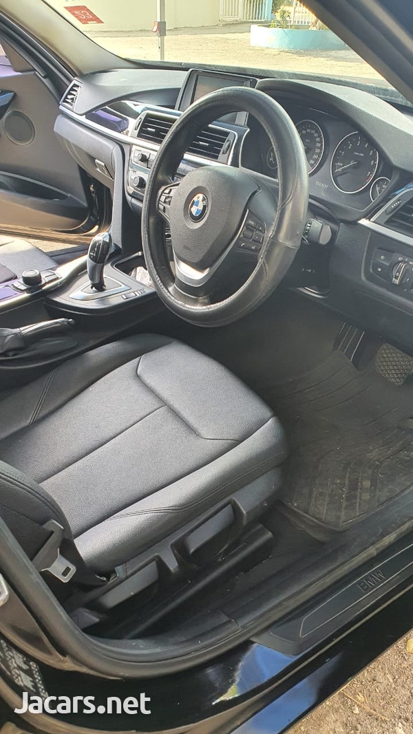 BMW 3-Series 2,0L 2017