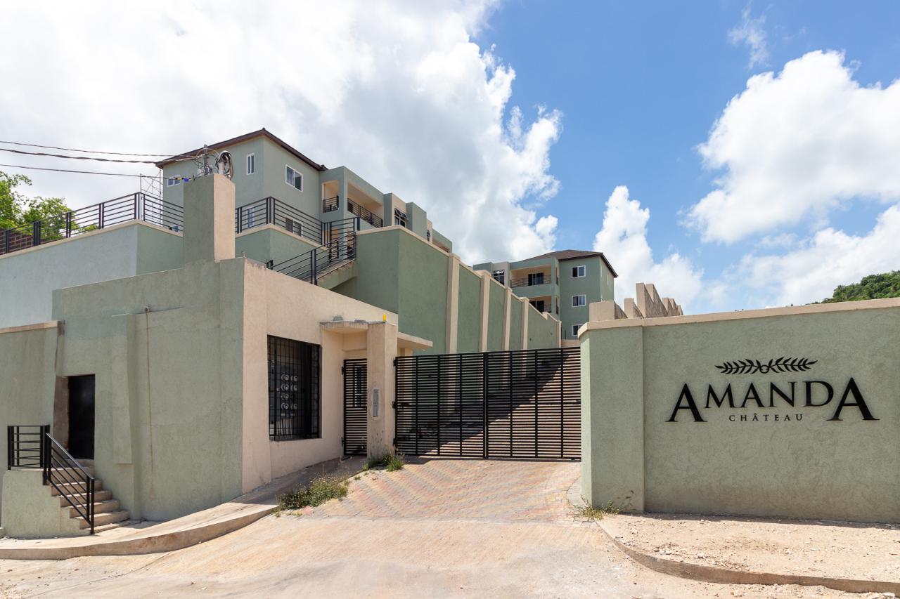 Apartment for Sale   Kingston 19
