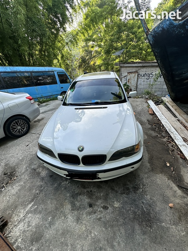 BMW 3-Series 3,7L 2002