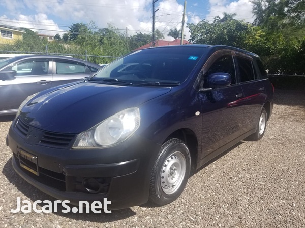 Nissan AD Wagon 1,5L 2014