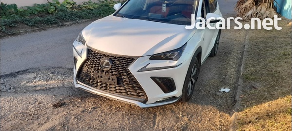 Lexus NX 3,0L 2019