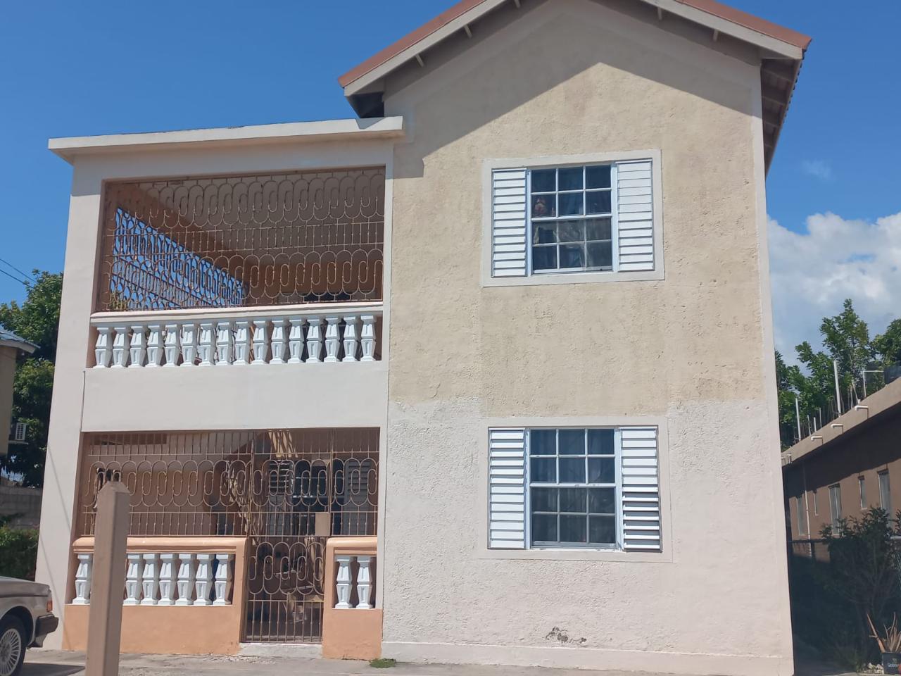 House for Private   Gregory Park