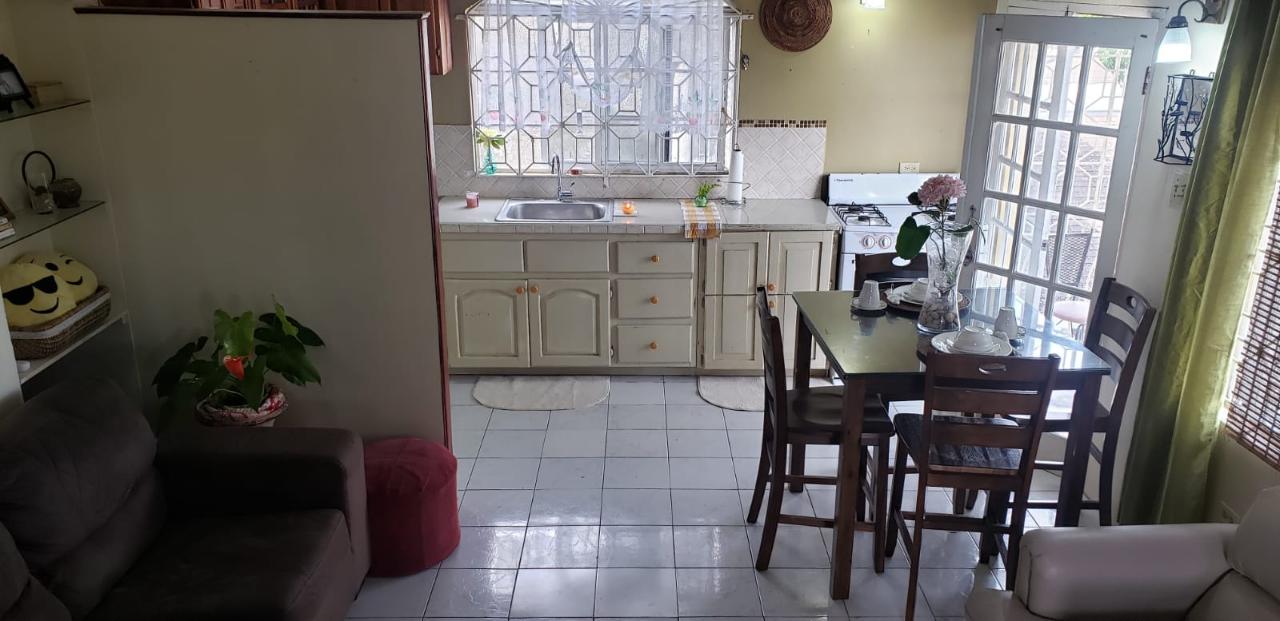 House for Sale   Montego Bay
