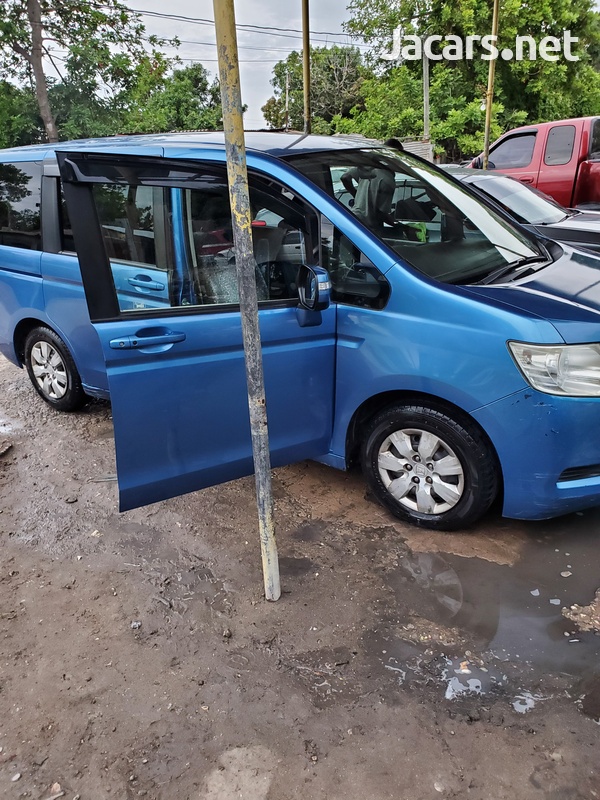 Honda Stepwgn 1,9L 2011