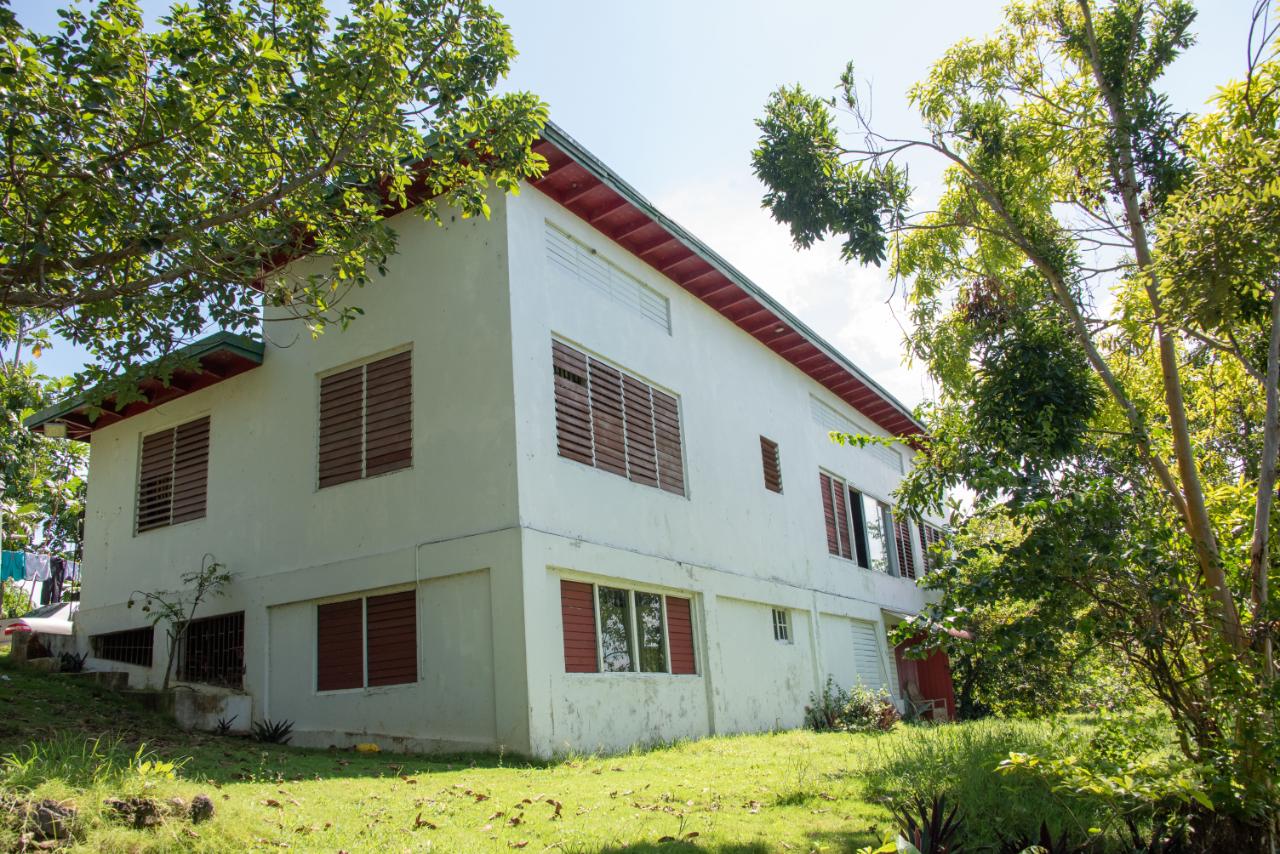 House for Sale   Savanna-La-Mar