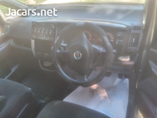 Nissan Serena 2,1L 2011
