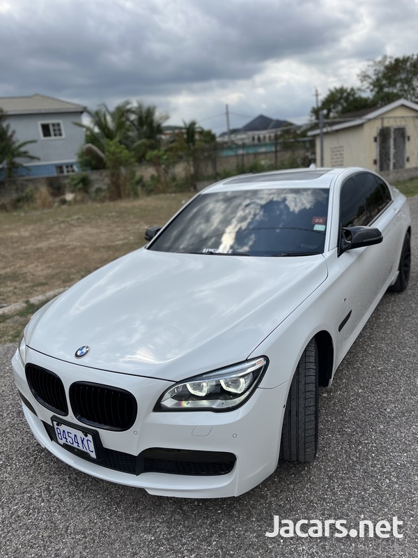 BMW 7-Series 3,0L 2014
