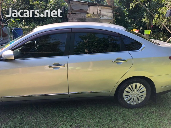 Nissan Bluebird 2,0L 2007