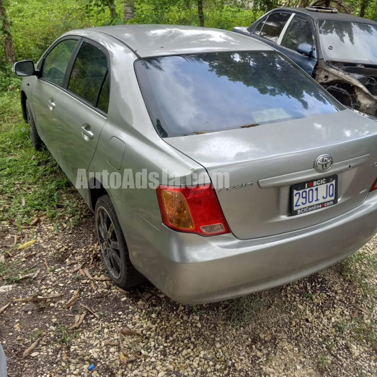 2011 Toyota Carrolla