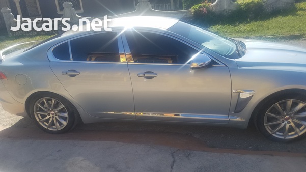 BMW 7-Series 3,0L 2013