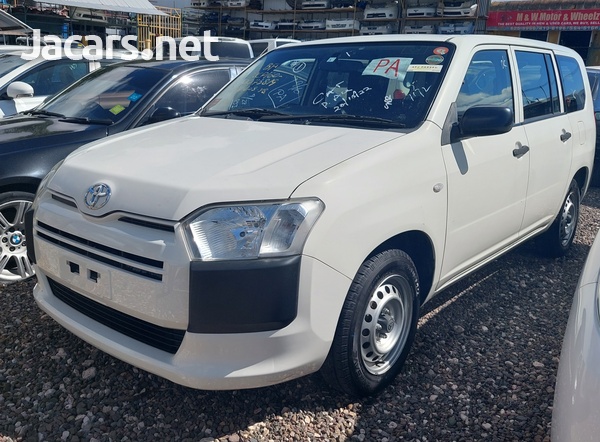 Toyota Probox 1,5L 2016