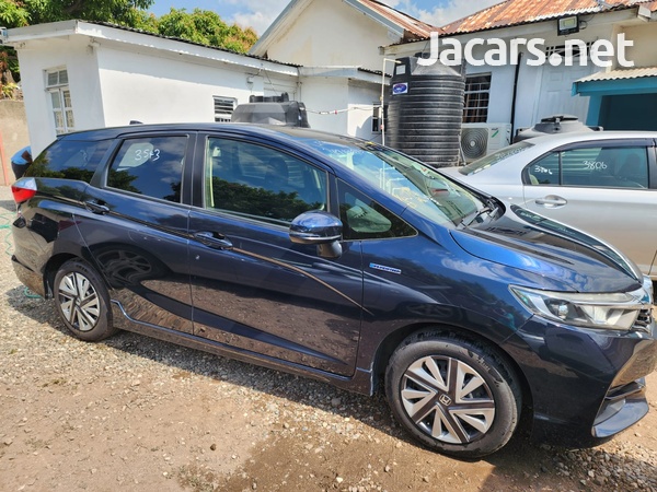 Honda Shuttle 1,5L 2016