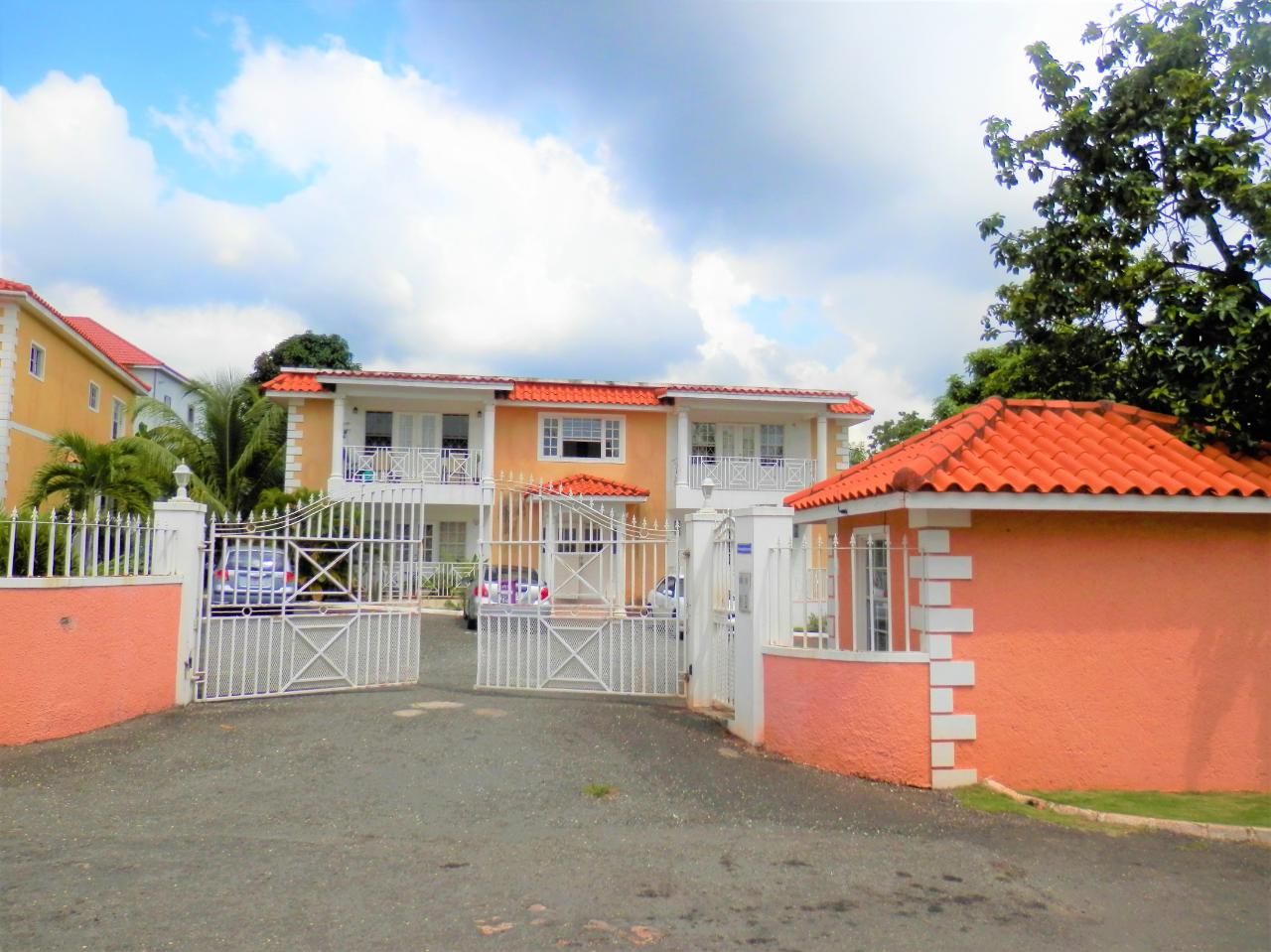 Apartment for Sale   Kingston 19