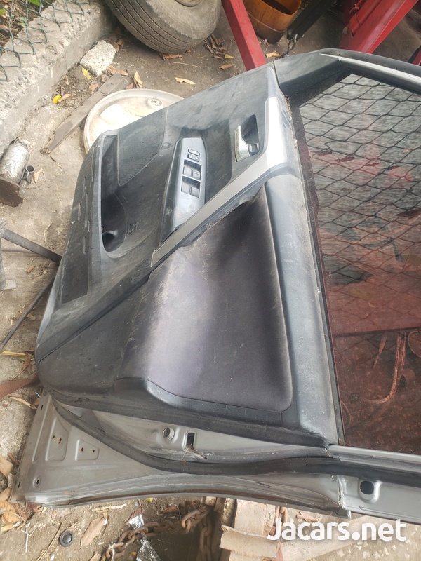 Toyota Rav4 parts