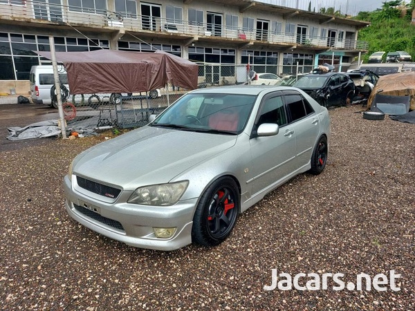Toyota Altezza 2,0L 2003