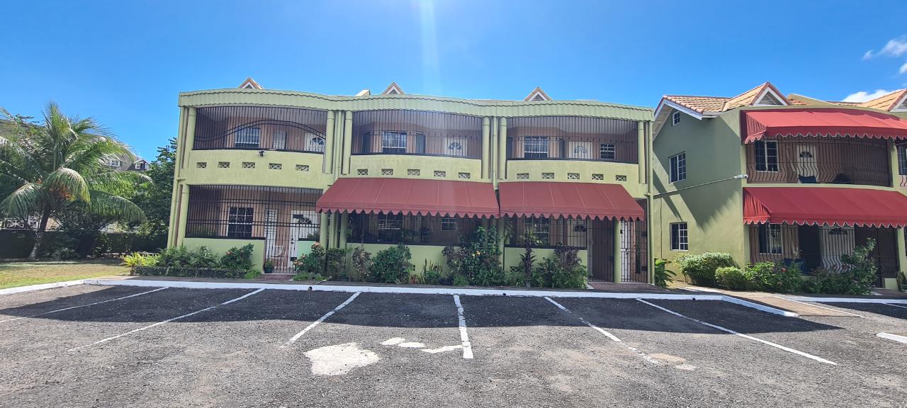Apartment for Sale   Kingston 8